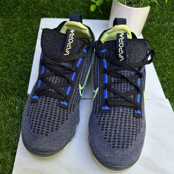 Nike Air Vapormax 2021 Flyknit Obsidian Light Lemon Twist Racer
Blue Black S 8.5 - Picture 5 of 12